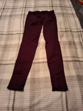 Women's Plum Leggings